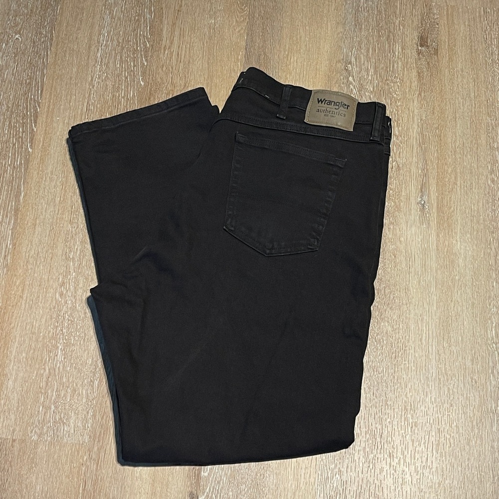 Wrangler Authentics Mens Black Relaxed Fit Jeans Size 40x29 EUC‎